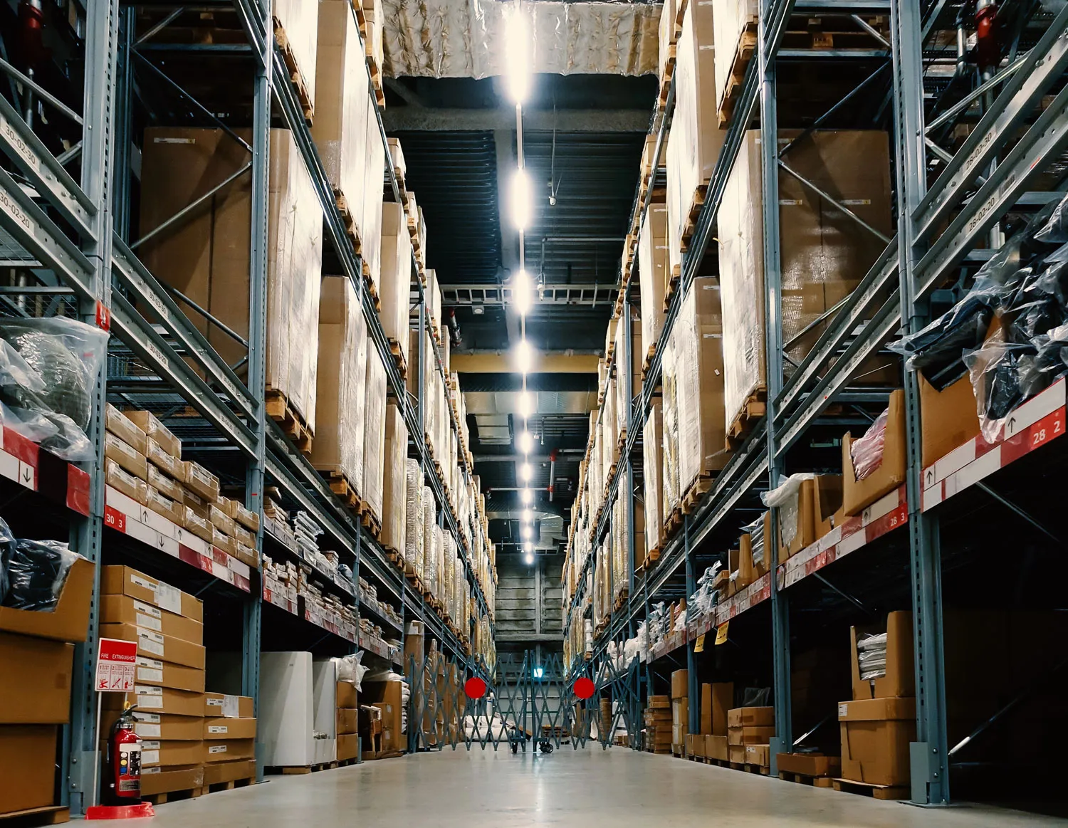 How to maintain contractor compliance across multiple depots and warehouses