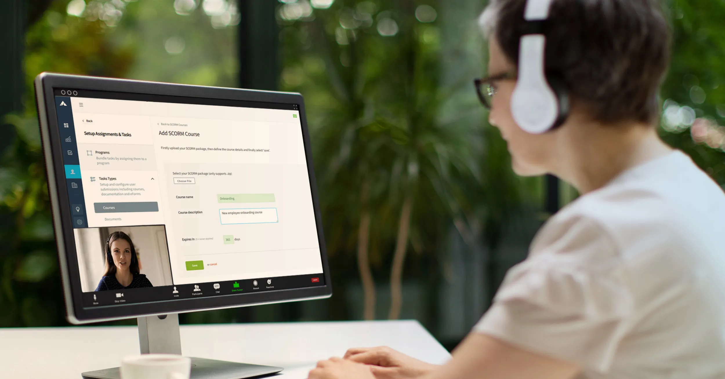 A customer service representative provide software support via video chat